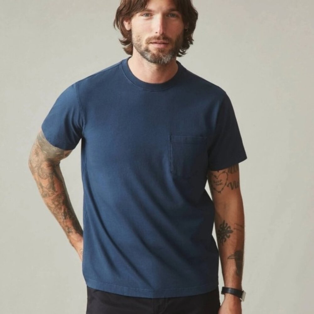 American Giant Short Sleeve Pocket Tee Size Medium New USA Casual Basic Men's